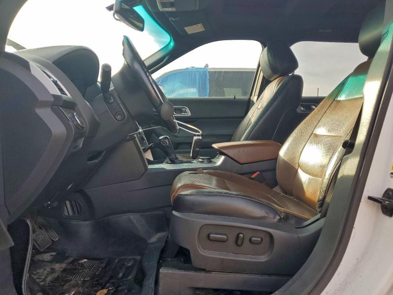 Photo 7 from auction – 2011 FORD EXPLORER L with VIN 1FMHK8F86BGA68625