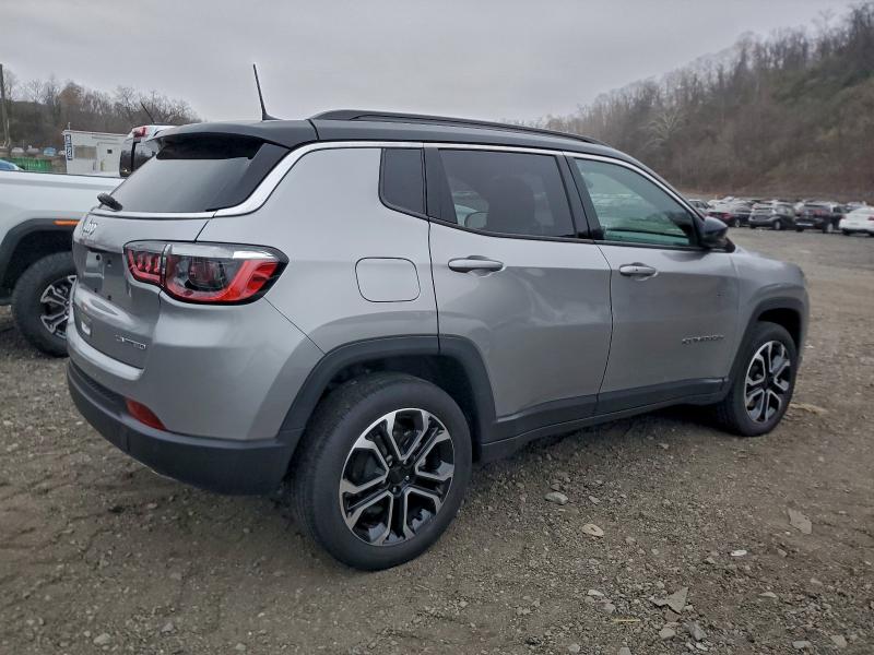 Photo 3 from auction – 2023 JEEP COMPASS with VIN 3C4NJDCN2PT537581
