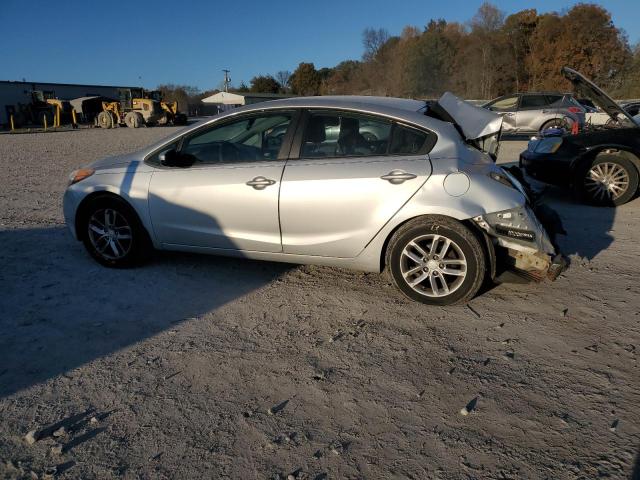 Photo 2 from auction – 2014 KIA FORTE LX with VIN KNAFK4A63E5142459