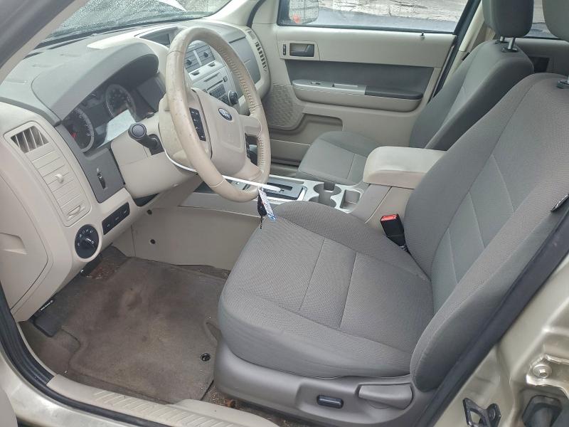 Photo 7 from auction – 2010 FORD ESCAPE XLT with VIN 1FMCU9D72AKA35606