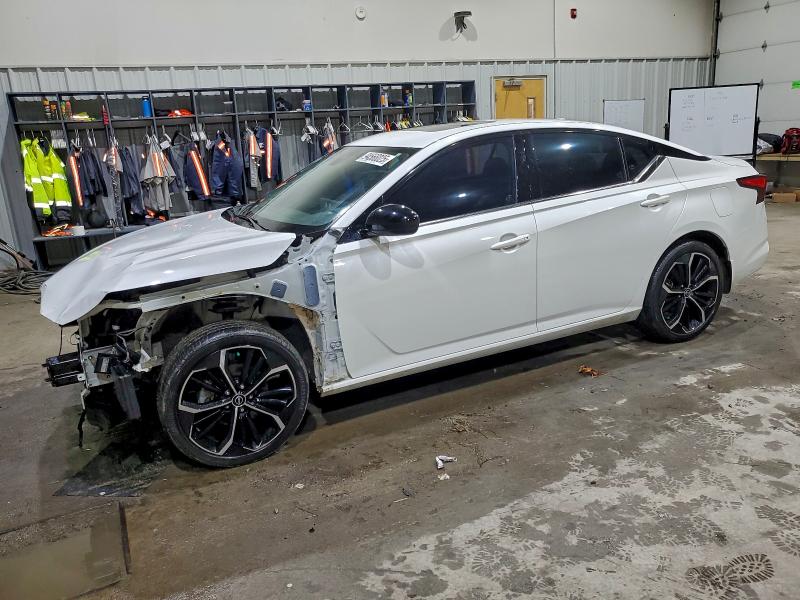 NISSAN ALTIMA SR 2023 with VIN 1N4BL4CWXPN301255 - Photo from auction