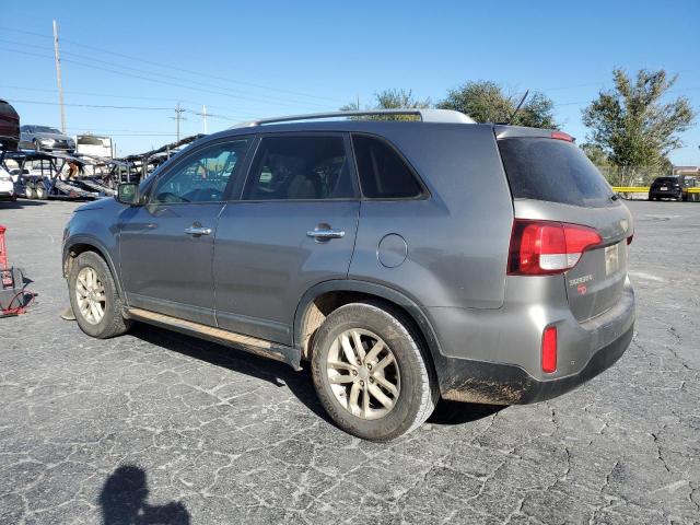 Photo 2 from auction – 2015 KIA SORENTO LX with VIN 5XYKT3A68FG565393