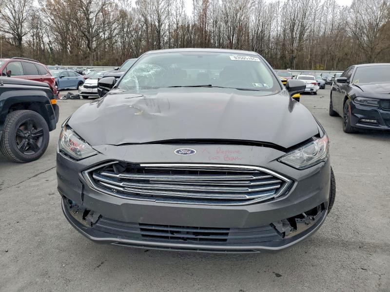 Photo 5 from auction – 2017 FORD FUSION SE with VIN 3FA6P0H75HR185381