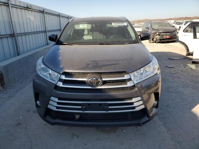 Photo 5 from auction – 2018 TOYOTA HIGHLANDER with VIN 5TDJZRFH6JS854565