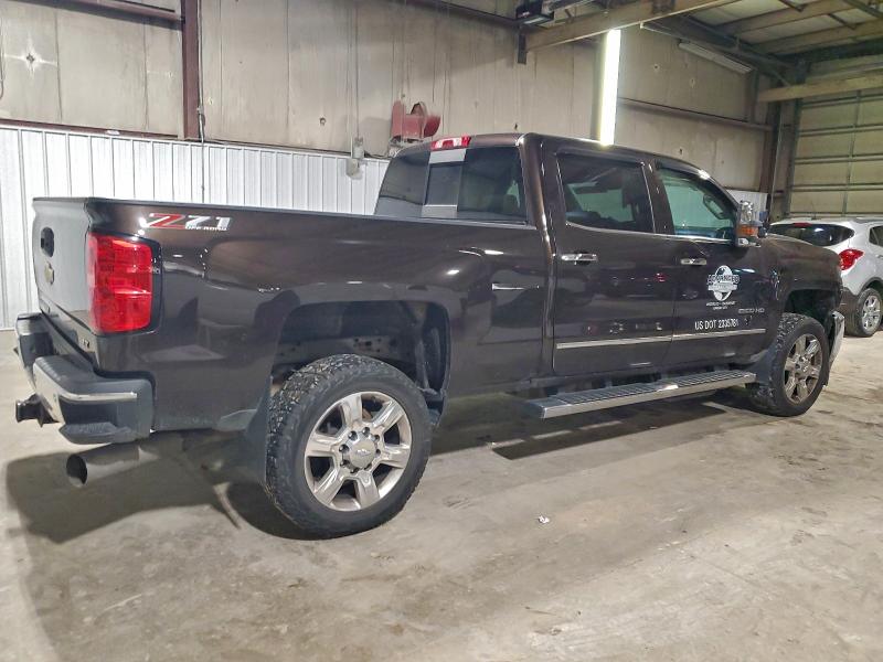 Photo 3 from auction – 2018 CHEVROLET SILVERADO with VIN 1GC1KWEY2JF213630