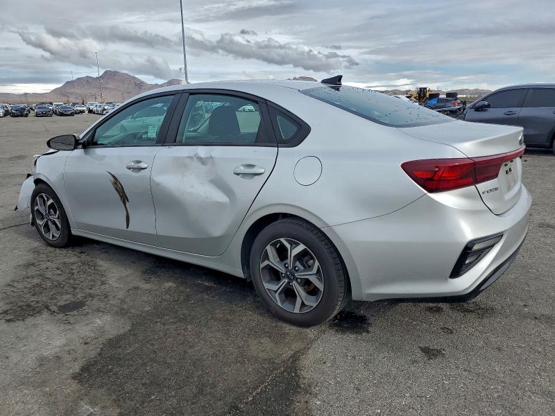 Photo 2 from auction – 2021 KIA FORTE FE with VIN 3KPF24AD8ME336568