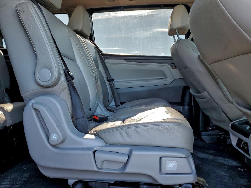 Photo 11 from auction – 2018 HONDA ODYSSEY EX with VIN 5FNRL6H76JB080183