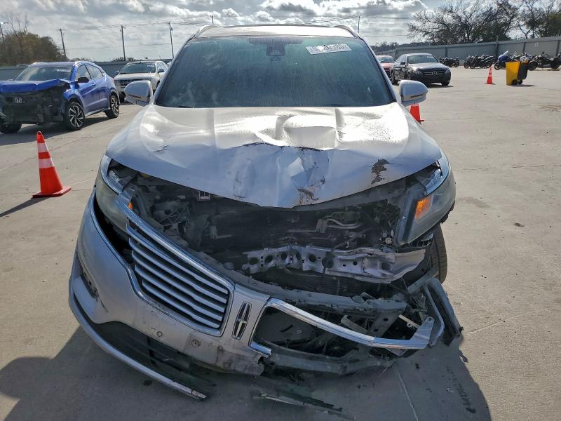 Photo 5 from auction – 2015 LINCOLN MKC with VIN 5LMCJ1A90FUJ46342