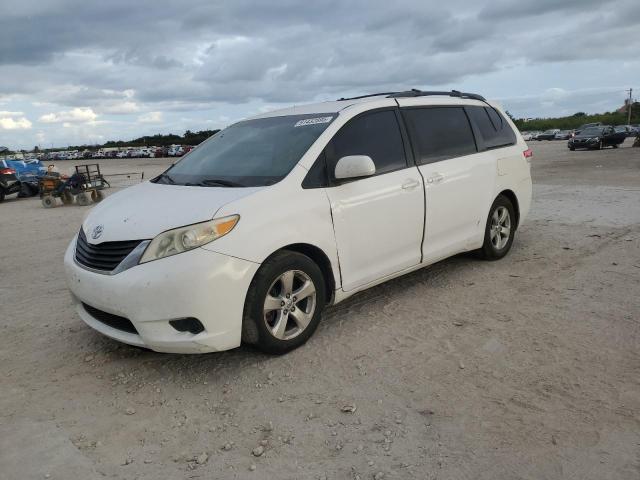 TOYOTA SIENNA LE 2011 with VIN 5TDKK3DC5BS072305 - Photo from auction