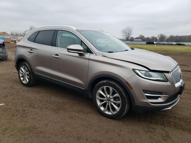 Photo 4 from auction – 2019 LINCOLN MKC SELECT with VIN 5LMCJ2C91KUL47700