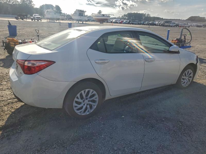 Photo 3 from auction – 2018 TOYOTA COROLLA L with VIN 5YFBURHE9JP814916