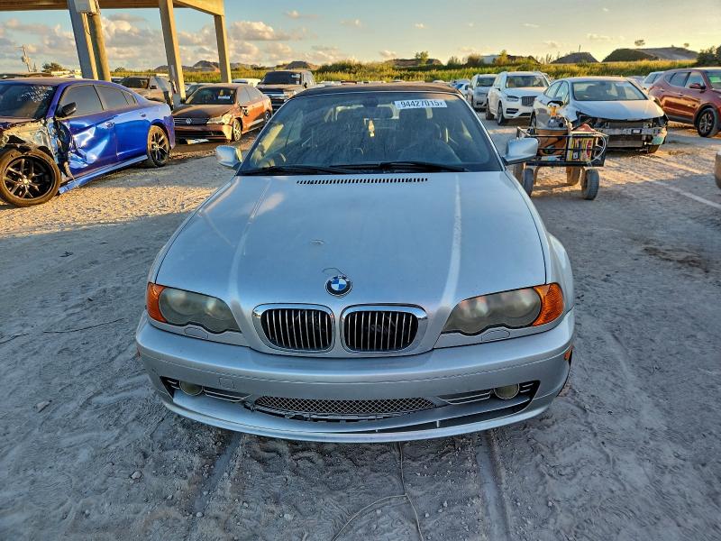 Photo 5 from auction – 2001 BMW 330 CI with VIN WBABS53401JU83996