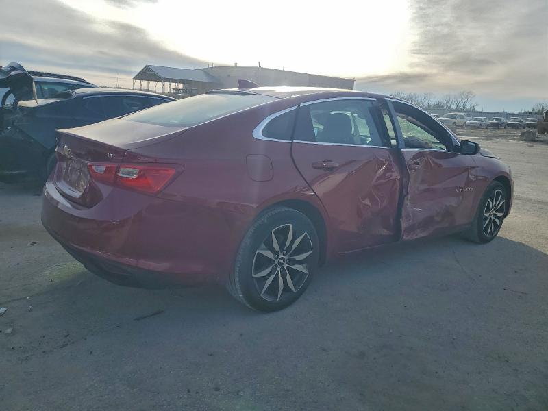 Photo 3 from auction – 2018 CHEVROLET MALIBU LT with VIN 1G1ZD5ST3JF261260