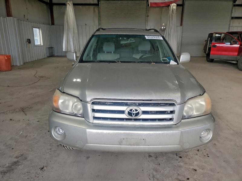 Photo 5 from auction – 2005 TOYOTA HIGHLANDER with VIN JTEEP21A150083624