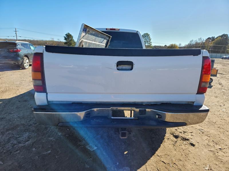 Photo 6 from auction – 2002 CHEVROLET SILVERADO with VIN 1GCEK19T32E198002