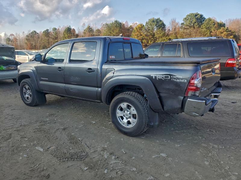 Photo 2 from auction – 2015 TOYOTA TACOMA DOU with VIN 3TMLU4EN4FM201922
