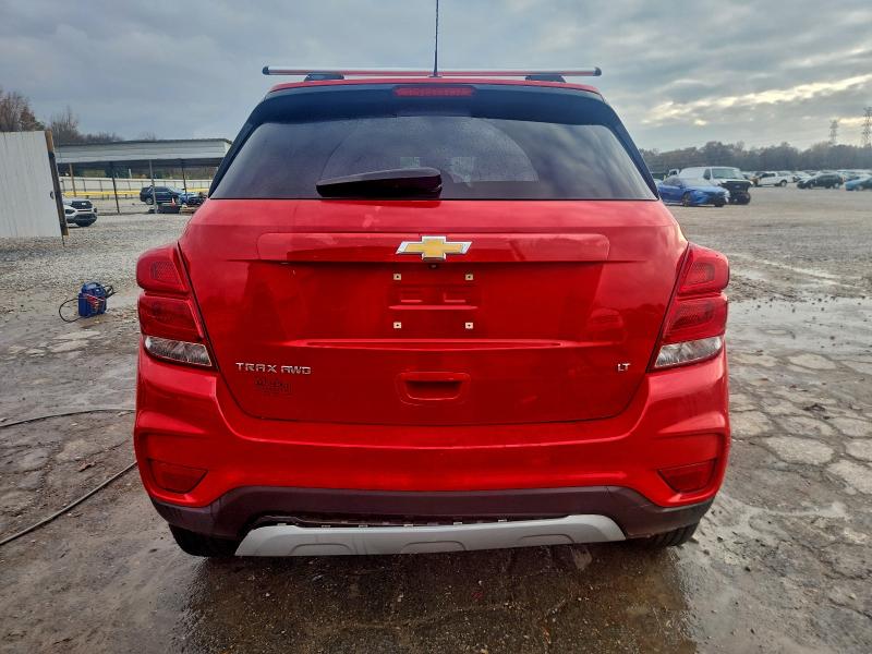 Photo 6 from auction – 2018 CHEVROLET TRAX 1LT with VIN 3GNCJPSB6JL170506