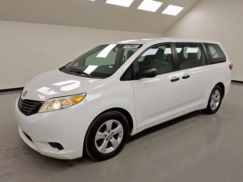 Photo 1 from auction – 2016 TOYOTA SIENNA with VIN 5TDZK3DC5GS711420