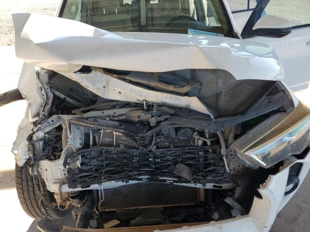 Photo 12 from auction – 2014 TOYOTA 4RUNNER SR with VIN JTEBU5JR6E5173552