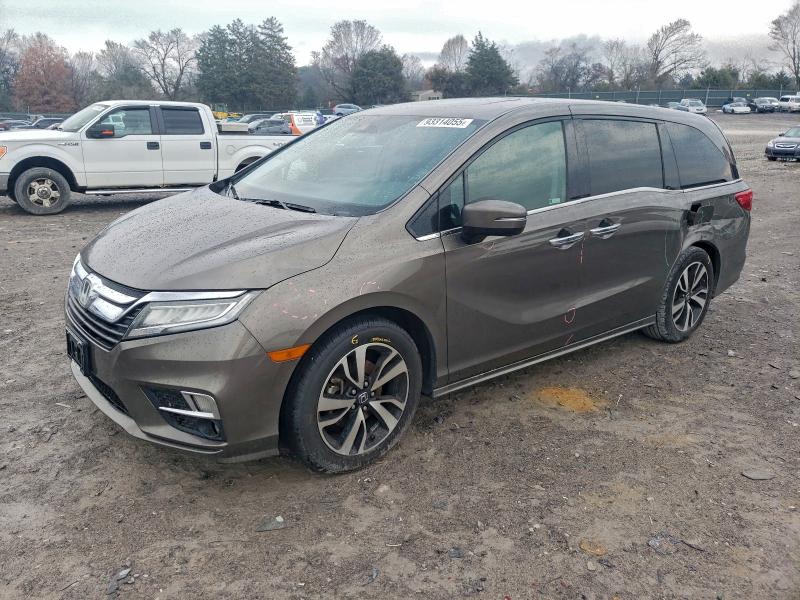 Photo 1 from auction – 2018 HONDA ODYSSEY with VIN 5FNRL6H92JB089027