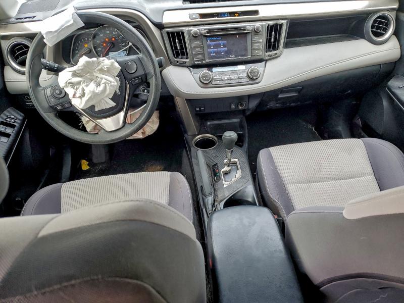 Photo 8 from auction – 2014 TOYOTA RAV4 XLE with VIN JTMRFREV9EJ004564