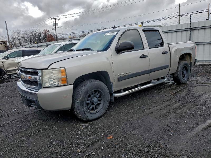 CHEVROLET SILVERADO 2007 with VIN 2GCEK13M871705390 - Photo from auction