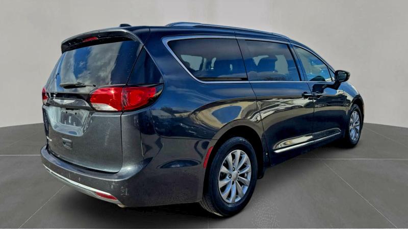 Photo 4 from auction – 2020 CHRYSLER PACIFICA T with VIN 2C4RC1BG6LR176799