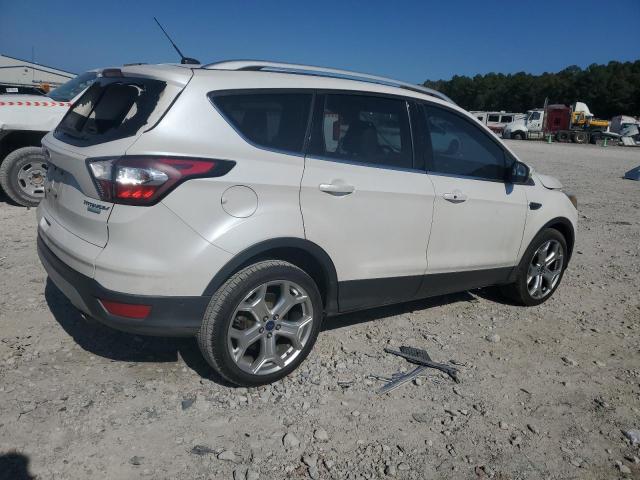 Photo 3 from auction – 2017 FORD ESCAPE with VIN 1FMCU0J92HUB26391
