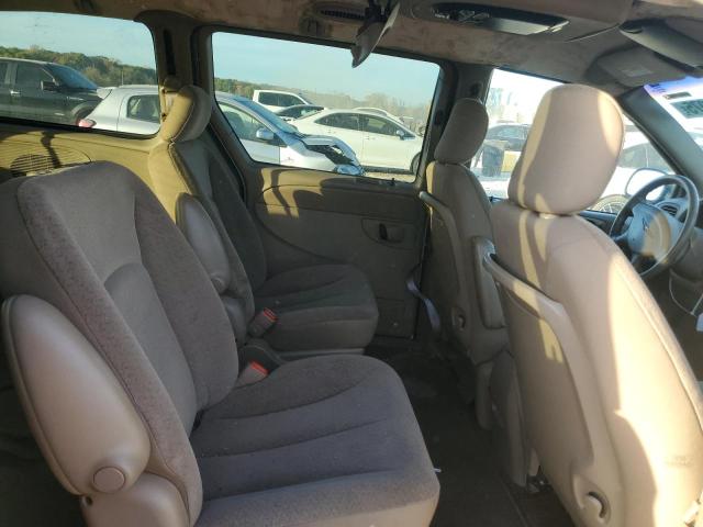 Photo 11 from auction – 2002 CHRYSLER TOWN & COU with VIN 2C8GP44332R620693