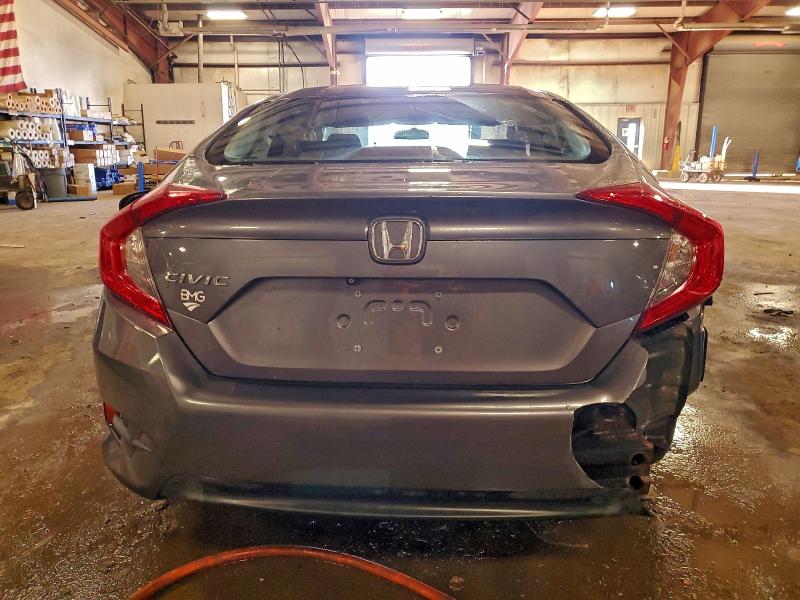 Photo 6 from auction – 2017 HONDA CIVIC with VIN 19XFC2F5XHE037186
