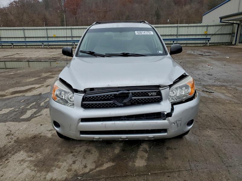 Photo 5 from auction – 2006 TOYOTA RAV4 with VIN JTMBK33V166009369