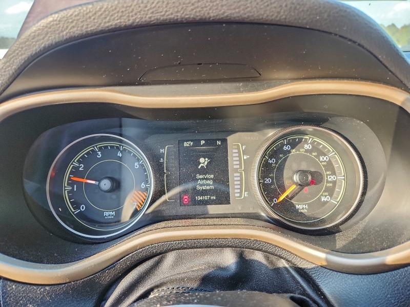Photo 9 from auction – 2015 JEEP CHEROKEE S with VIN 1C4PJLAB3FW532216