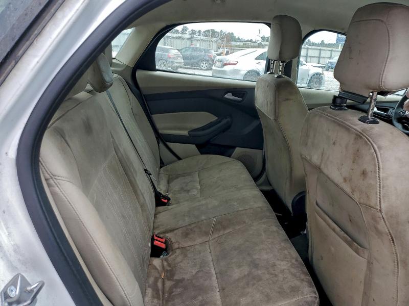 Photo 10 from auction – 2018 FORD FOCUS SE with VIN 1FADP3F28JL256268