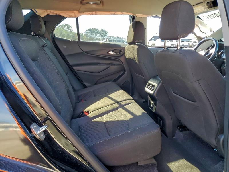 Photo 11 from auction – 2019 CHEVROLET EQUINOX LT with VIN 2GNAXLEX0K6306320