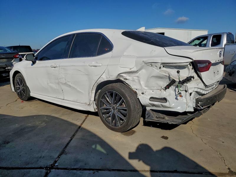 Photo 2 from auction – 2023 TOYOTA CAMRY with VIN 4T1G11AK2PU753240