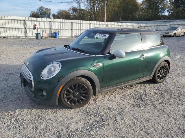 MINI COOPER 2015 with VIN WMWXM5C59F3A97066 - Photo from auction
