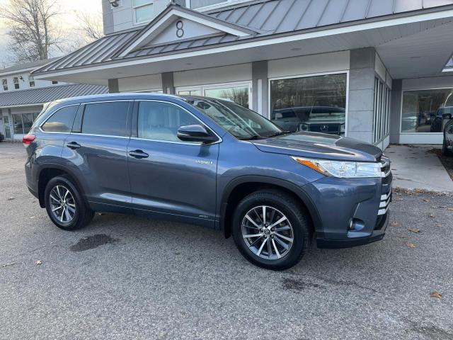 TOYOTA HIGHLANDER 2018 with VIN 5TDJGRFH1JS037638 - Photo from auction