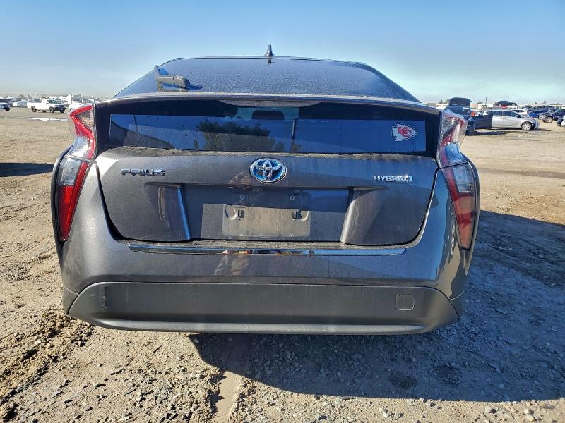 Photo 6 from auction – 2016 TOYOTA PRIUS with VIN JTDKARFU4G3000581
