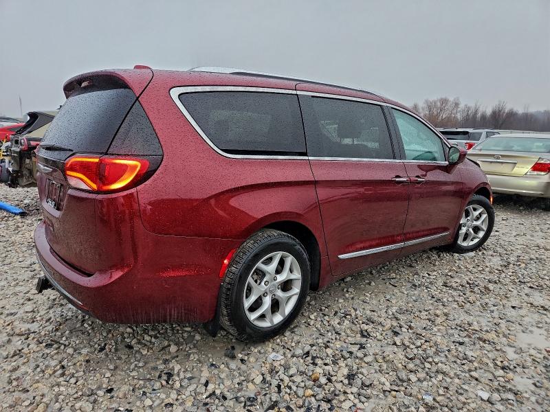 Photo 3 from auction – 2017 CHRYSLER PACIFICA T with VIN 2C4RC1EG8HR757434