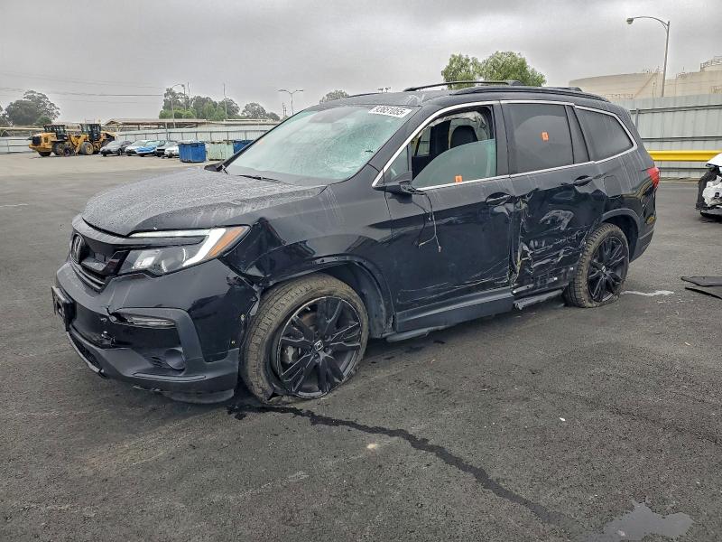 HONDA PILOT SE 2021 with VIN 5FNYF6H24MB057402 - Photo from auction