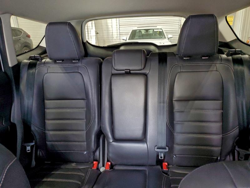 Photo 10 from auction – 2018 FORD ESCAPE SEL with VIN 1FMCU9HD2JUD40625