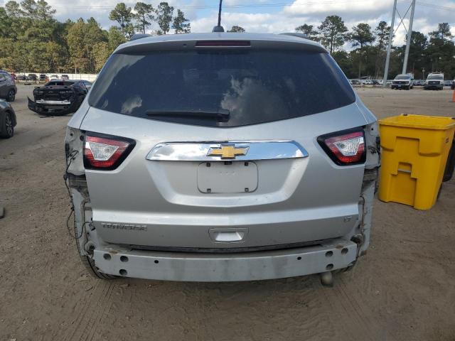 Photo 6 from auction – 2017 CHEVROLET TRAVERSE L with VIN 1GNKRGKD7HJ112394