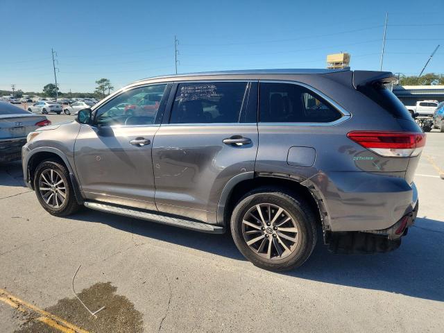 Photo 2 from auction – 2017 TOYOTA HIGHLANDER with VIN 5TDKZRFH2HS509077