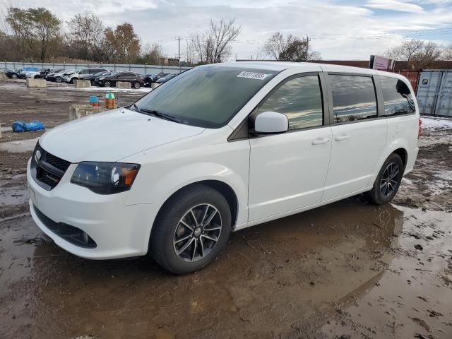 DODGE GRAND CARA 2019 with VIN 2C4RDGBG9KR586365 - Photo from auction