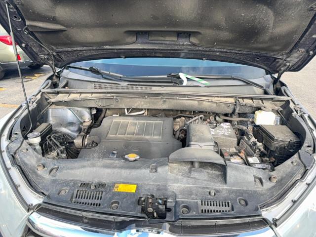 Photo 7 from auction – 2015 TOYOTA HIGHLANDER with VIN 5TDBKRFH0FS099476