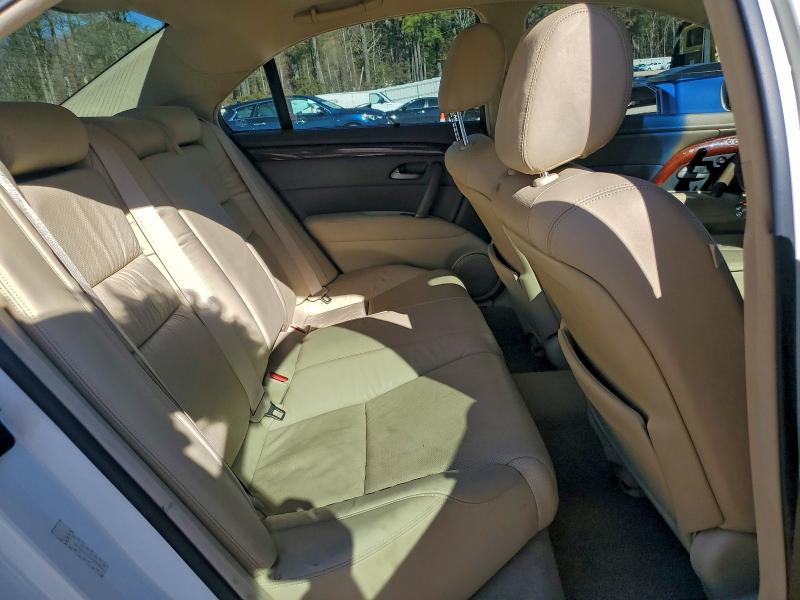 Photo 10 from auction – 2010 ACURA RL with VIN JH4KB2F60AC000850