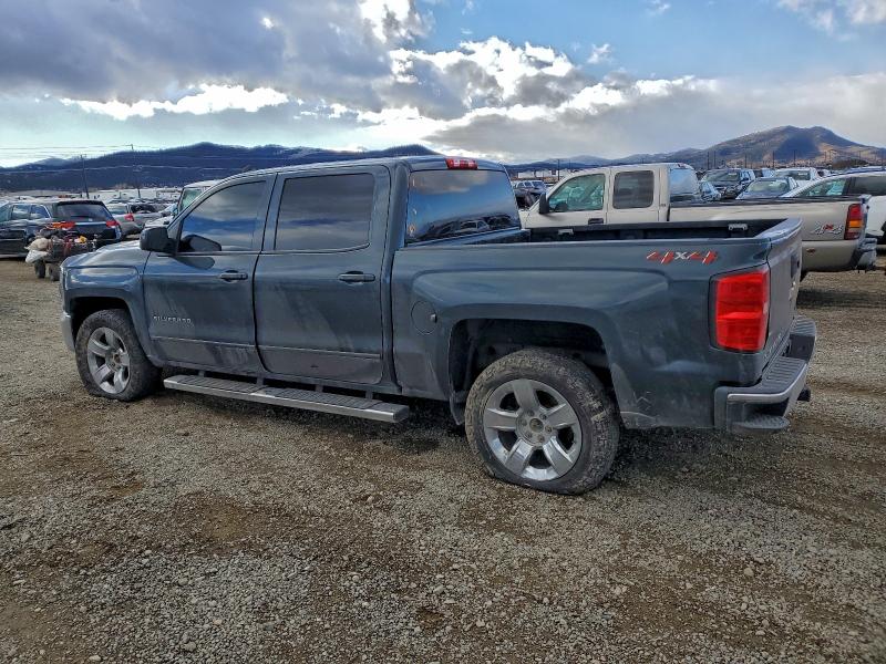 Photo 2 from auction – 2018 CHEVROLET SILVERADO with VIN 3GCUKRER0JG372491