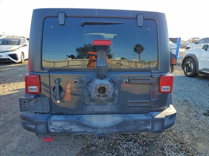 Photo 6 from auction – 2017 JEEP WRANGLER U with VIN 1C4BJWDG6HL686328