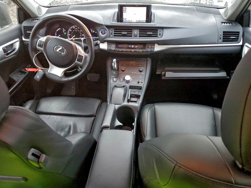 Photo 8 from auction – 2013 LEXUS CT 200 with VIN JTHKD5BH9D2170458