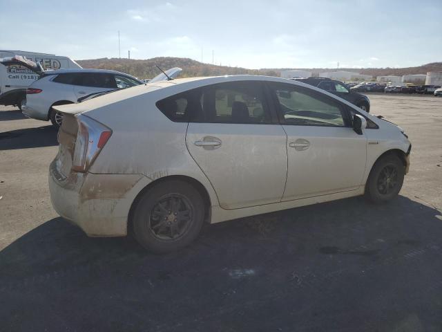 Photo 3 from auction – 2013 TOYOTA PRIUS with VIN JTDKN3DU4D5638589